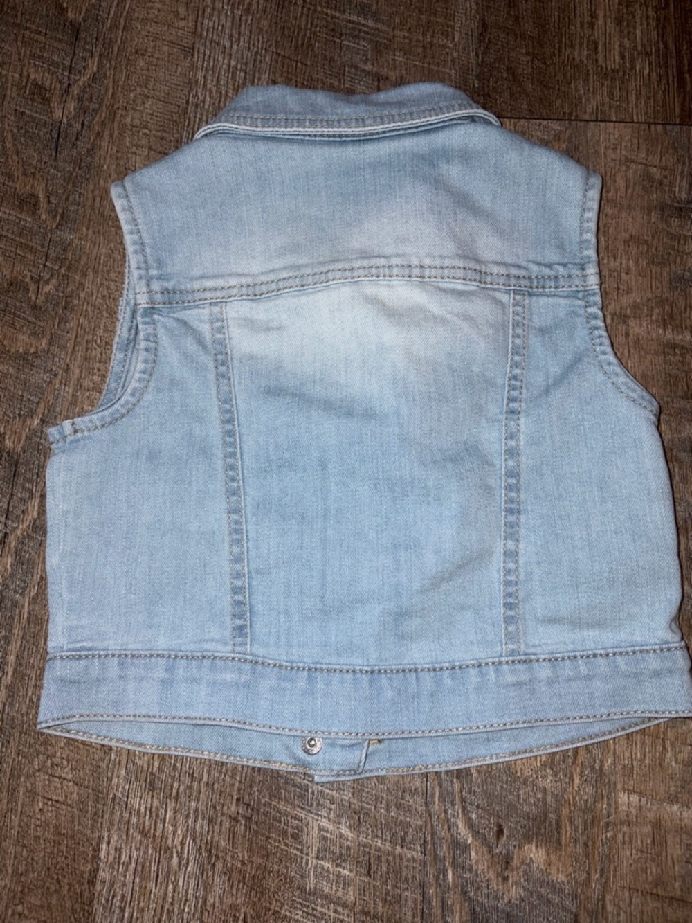 Toddler Girs Denim Vest with Lace Trim - Picture 4 of 5